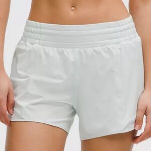 Lululemon Hotty Hot Lined Shorts Ocean Air Light Blue Size 12 2.5” – Like New